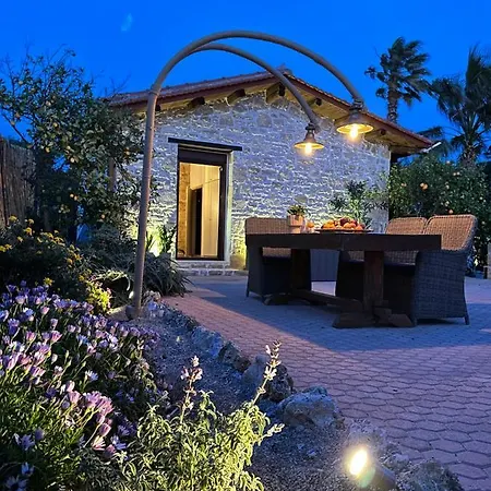 Aspasia With Private Jacuzzi - Oasis Appartamento